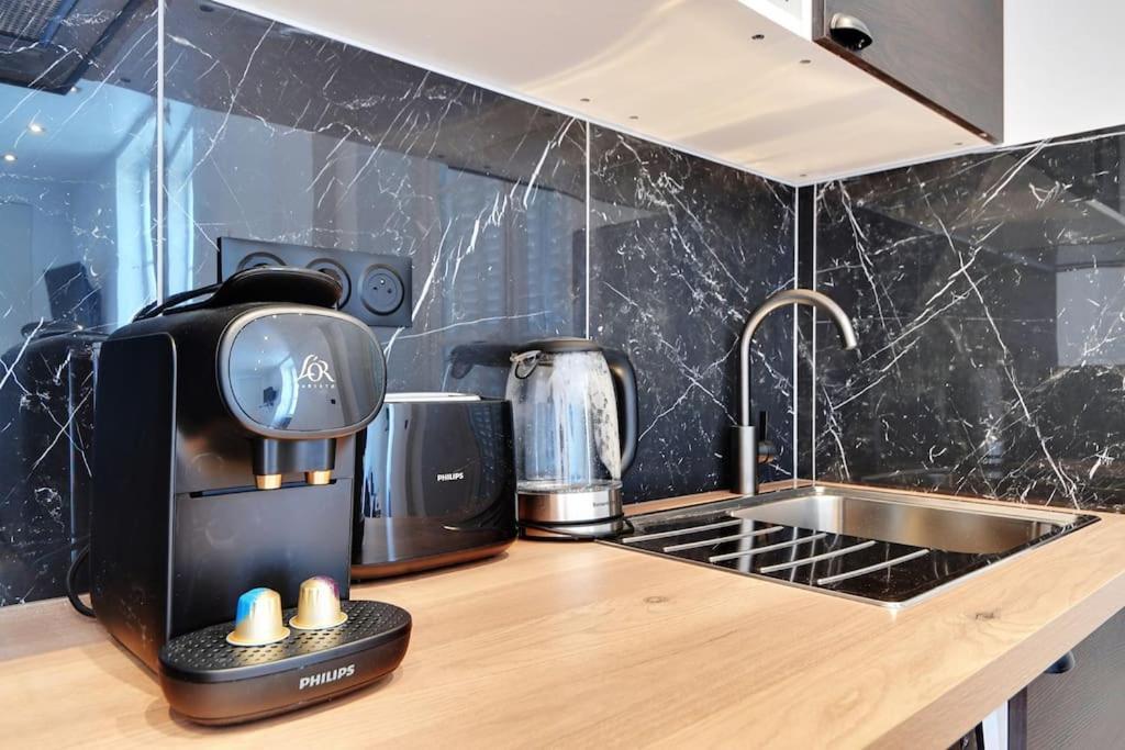 Appartement 4 Personnes Aux Portes De Paris Сен-Дени Экстерьер фото